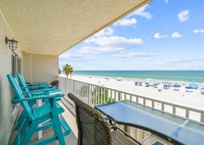 Oceanfront Seagate With Heated Pool *