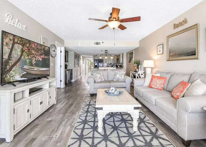 Oceanfront Seagate With Heated Pool Clearwater Beach
