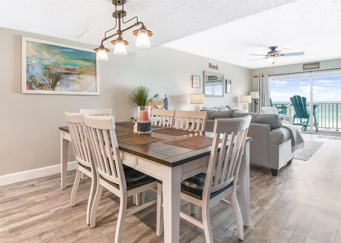 Oceanfront Seagate With Heated Pool Clearwater Beach