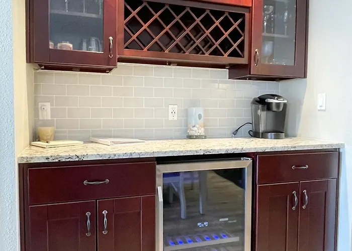 Oceanfront Seagate With Heated Pool * Clearwater Beach