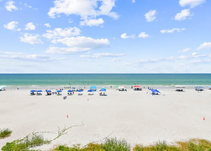 Oceanfront Seagate With Heated Pool *