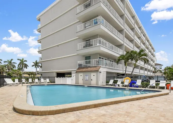Oceanfront Seagate With Heated Pool Apartamento Clearwater Beach